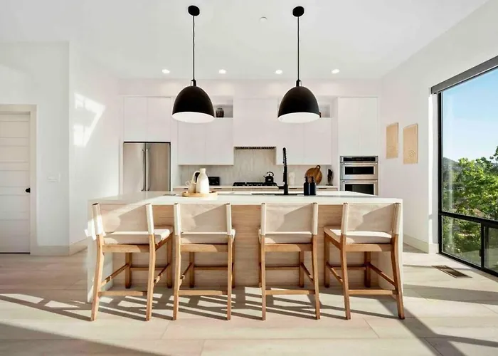 Ultimate Uptown With Epic Views Heated Pool And Hottub * Sedona